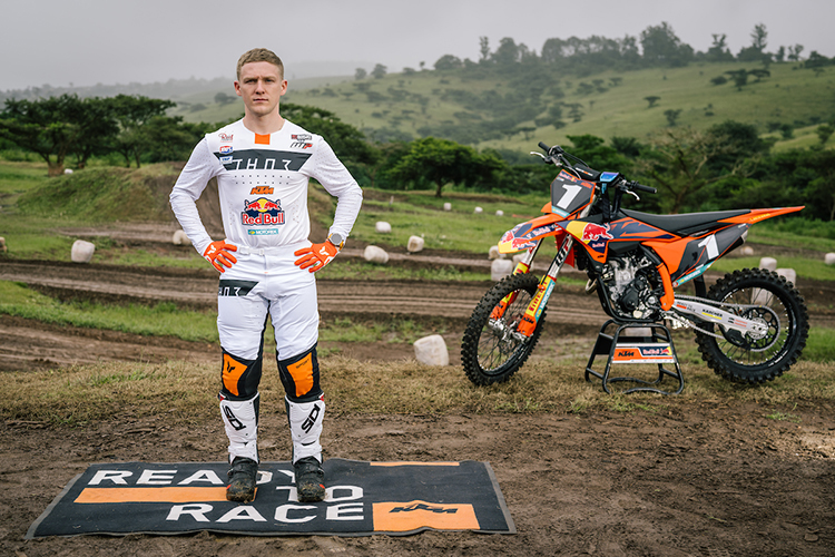 ktm sa 02
