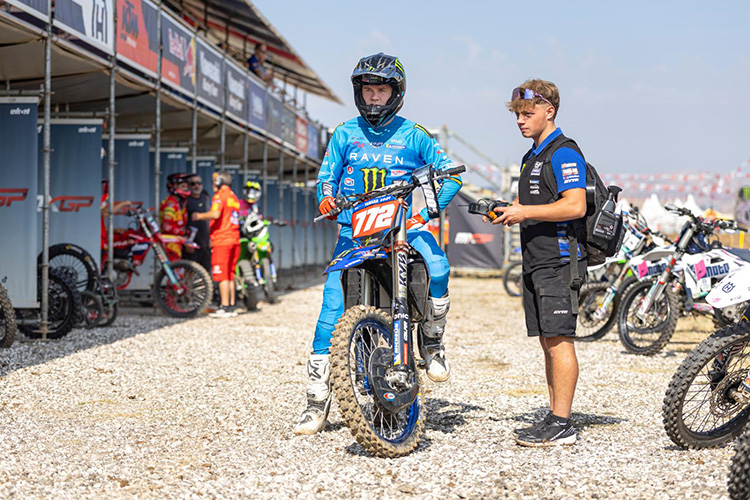 YAM MX 4