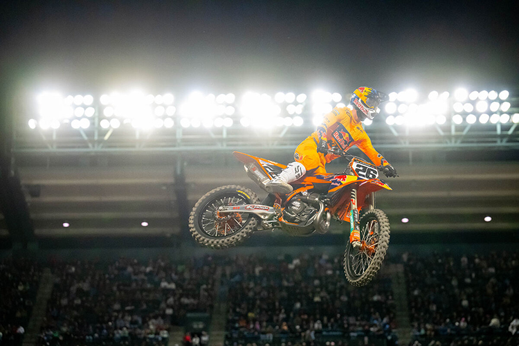 KTM 3