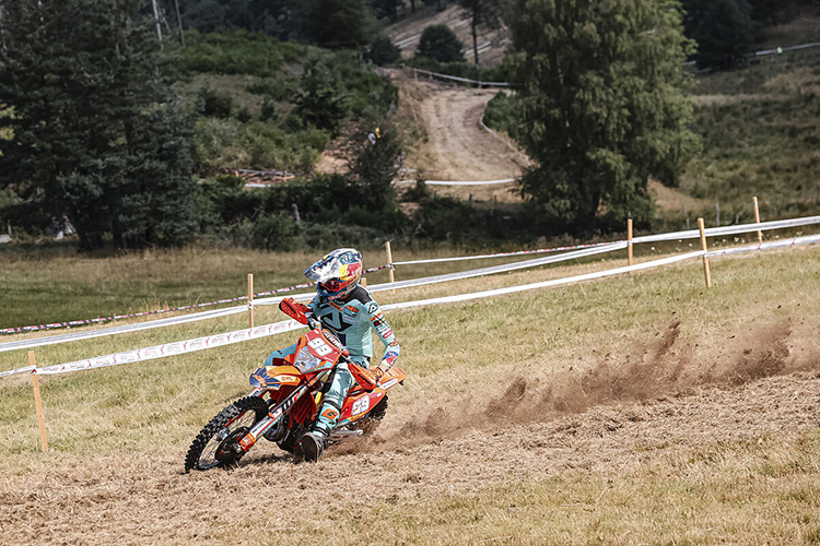 KTM JG 002
