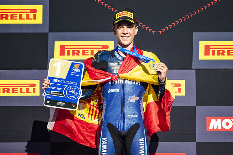 01 11 Portimao WorldSBK 2023 Saturday Yamaha R3 Superfinale JM 25024