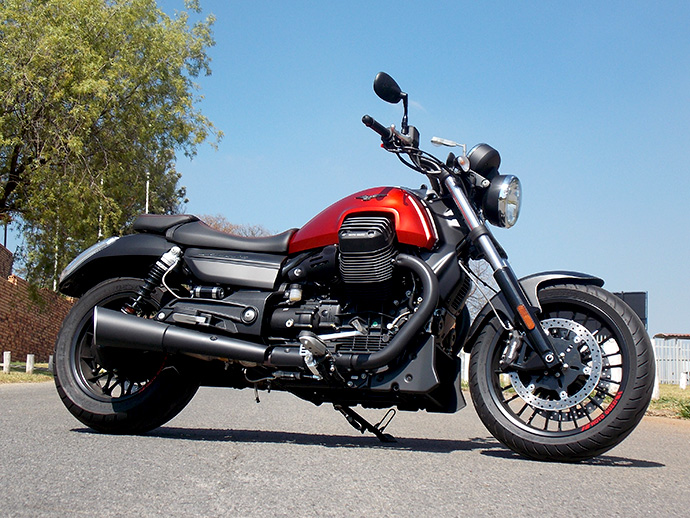 MotoGuzzi fullimage02
