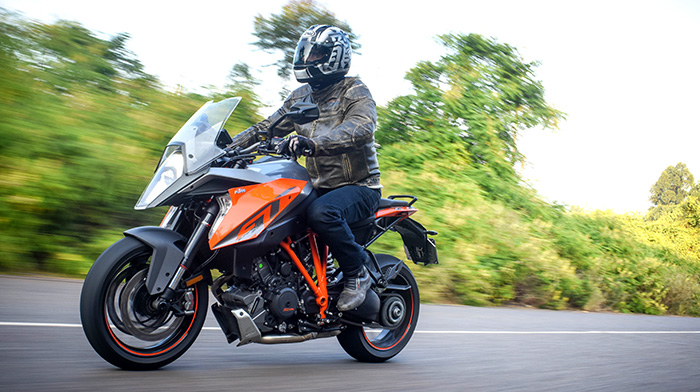 KTM 1290 Super GTRIDING