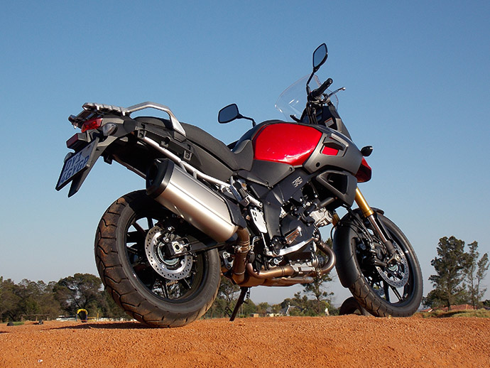 V STROM 1000 SIDE