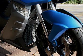 BMW C 600 SPORT forks