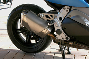 BMW C 600 SPORT pipe