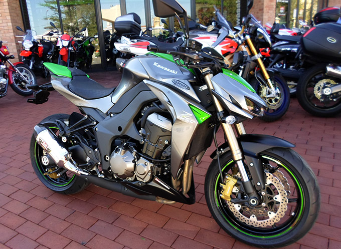 Kawasaki Z1000