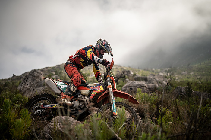 Brad Cox storms to Enduro gloryjpg
