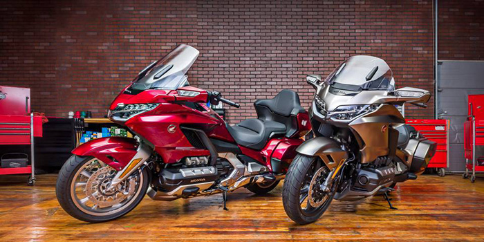 18-honda-gold-wing lifestyle image 111