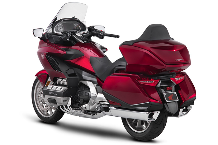 2018-Honda-Gold-Wing-First-Look-Fast-Facts-6