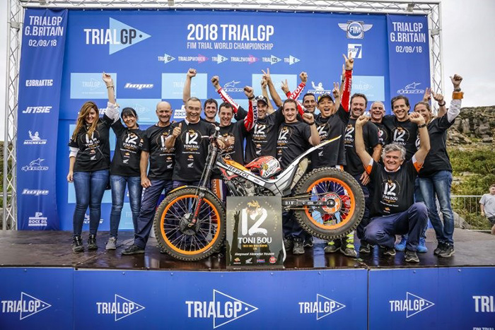 toni-bou-and-team-great-britain 1800x1800