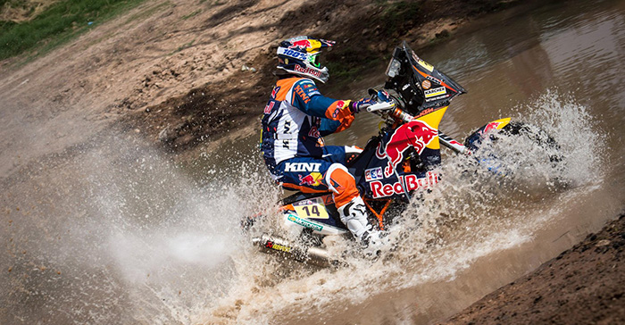motorcyclist-matthias-walkner-in-action-on-the-prologue-of-the-2016-dakar-rally
