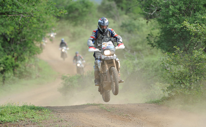 bmw gs trophy 02