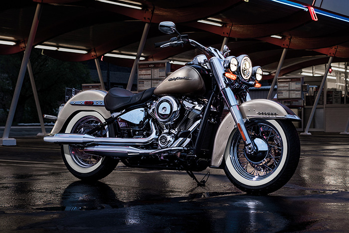 softail-deluxe-gallery-1