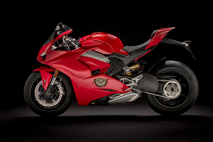 2018-ducati-panigale-v4-3