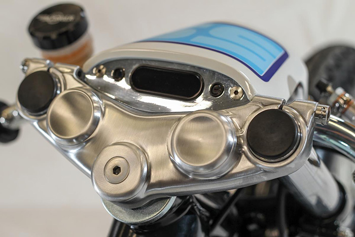 2016 YAM SR400KRUGGER EU CUSTOM DET 007 03