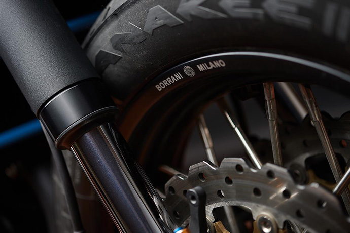 2016 YAM XSR700ADHOC EU CUSTOM DET 001