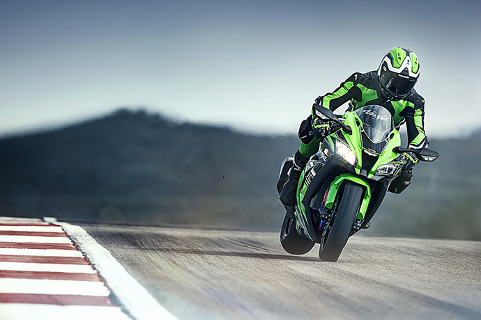 kawasaki zx10r02