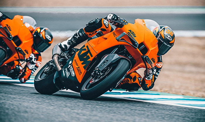 KTM RC 8C