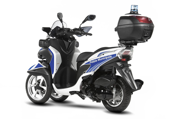 2016 YAM MW125P EU W STU 015